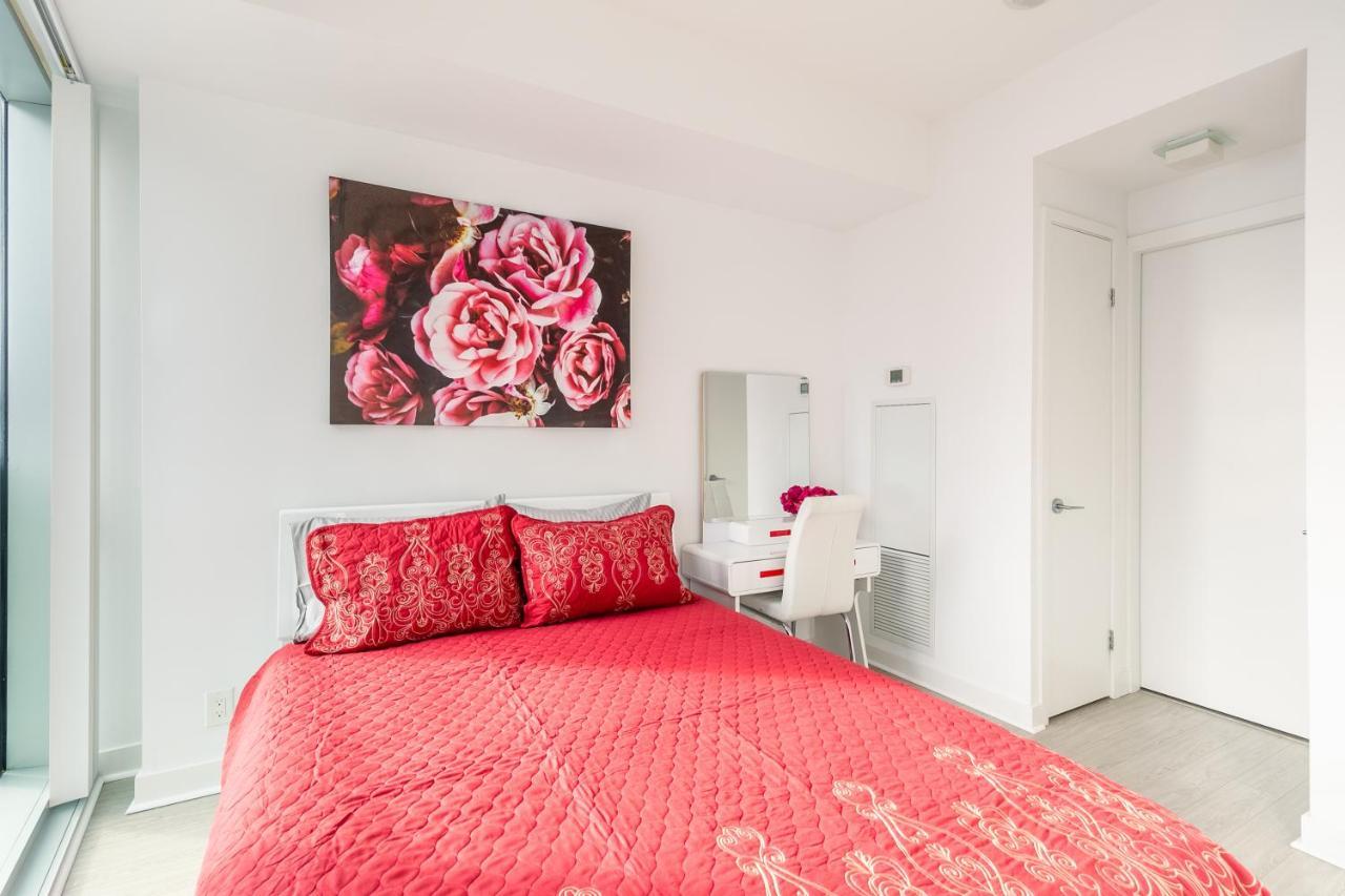 Marvelous Apartments In The Heart Of Τορόντο Εξωτερικό φωτογραφία