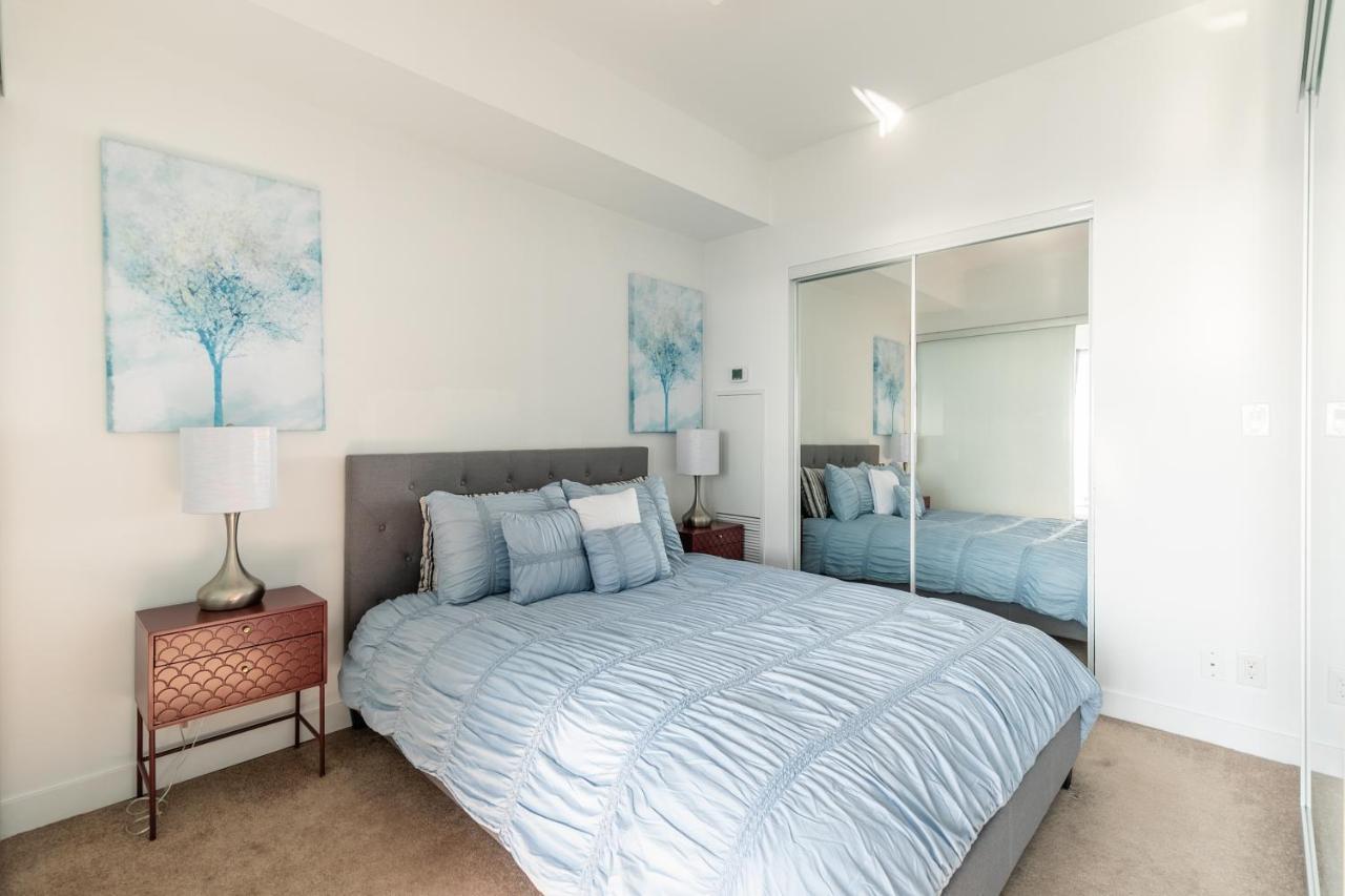 Marvelous Apartments In The Heart Of Τορόντο Εξωτερικό φωτογραφία