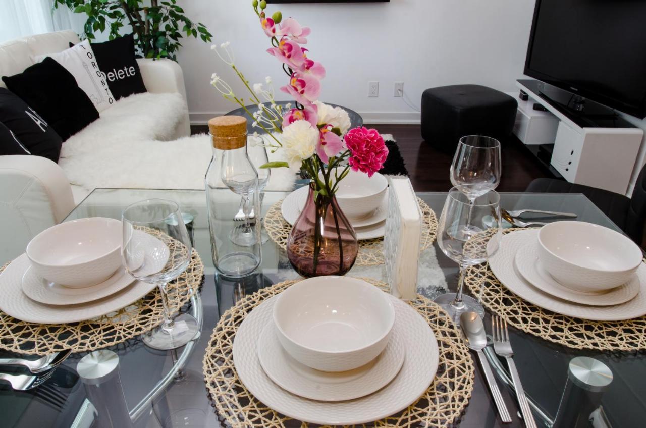 Marvelous Apartments In The Heart Of Τορόντο Εξωτερικό φωτογραφία