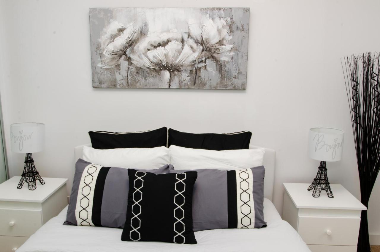 Marvelous Apartments In The Heart Of Τορόντο Εξωτερικό φωτογραφία