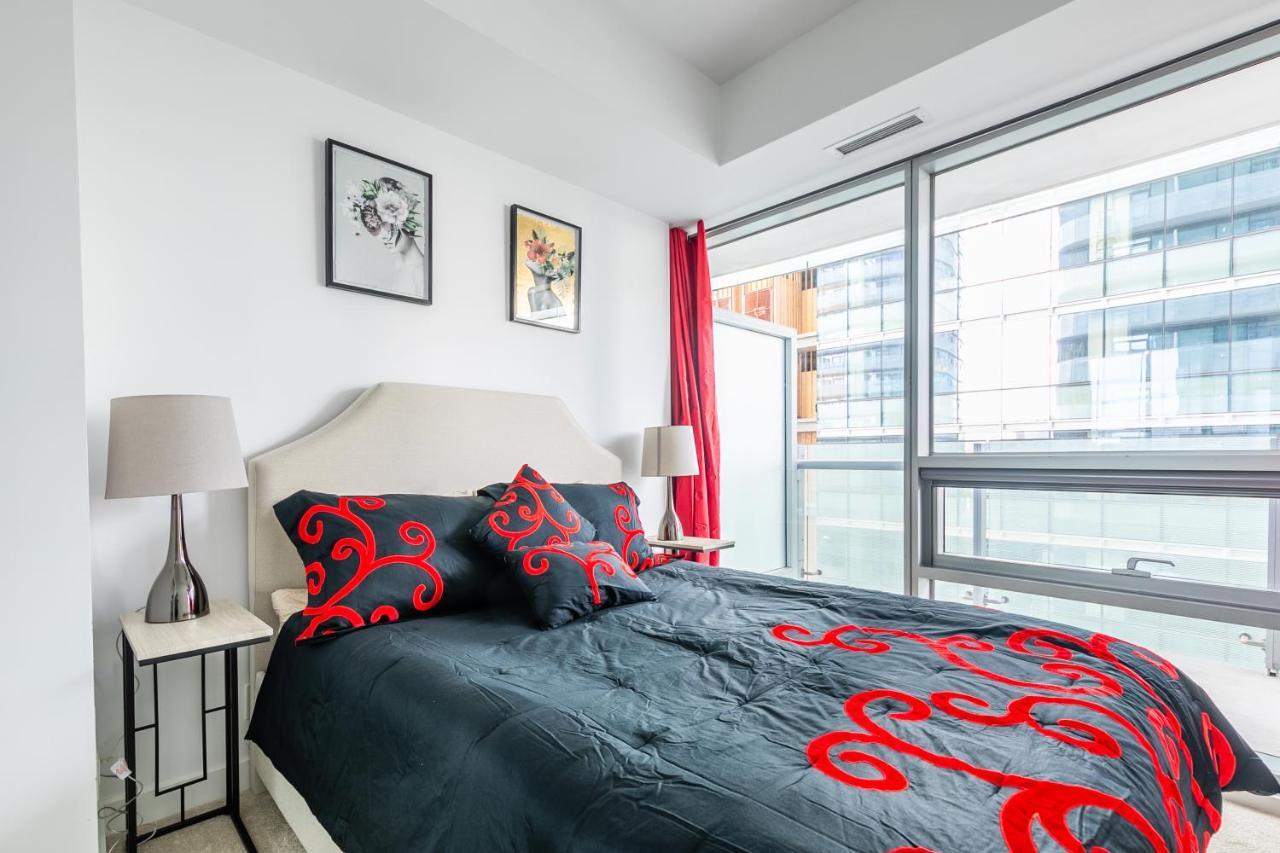 Marvelous Apartments In The Heart Of Τορόντο Εξωτερικό φωτογραφία