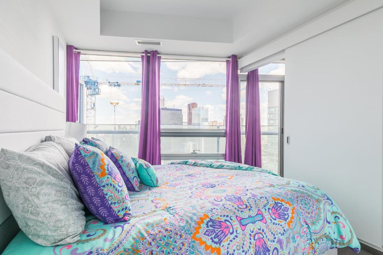 Marvelous Apartments In The Heart Of Τορόντο Εξωτερικό φωτογραφία