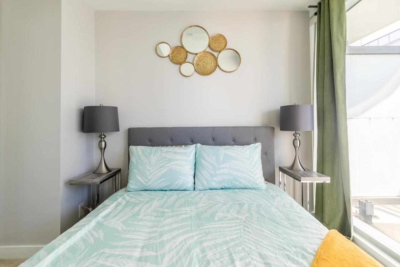 Marvelous Apartments In The Heart Of Τορόντο Εξωτερικό φωτογραφία