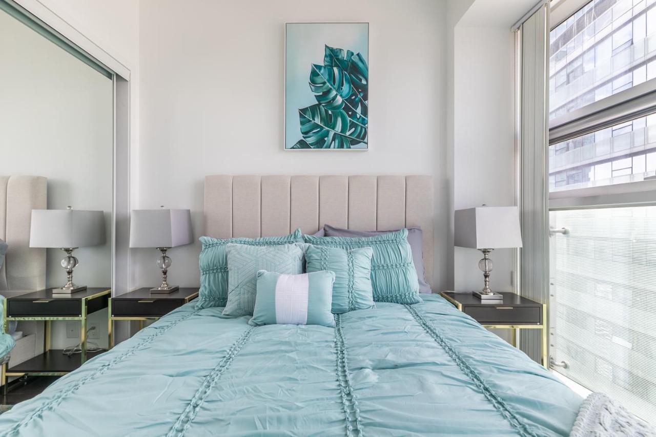 Marvelous Apartments In The Heart Of Τορόντο Εξωτερικό φωτογραφία