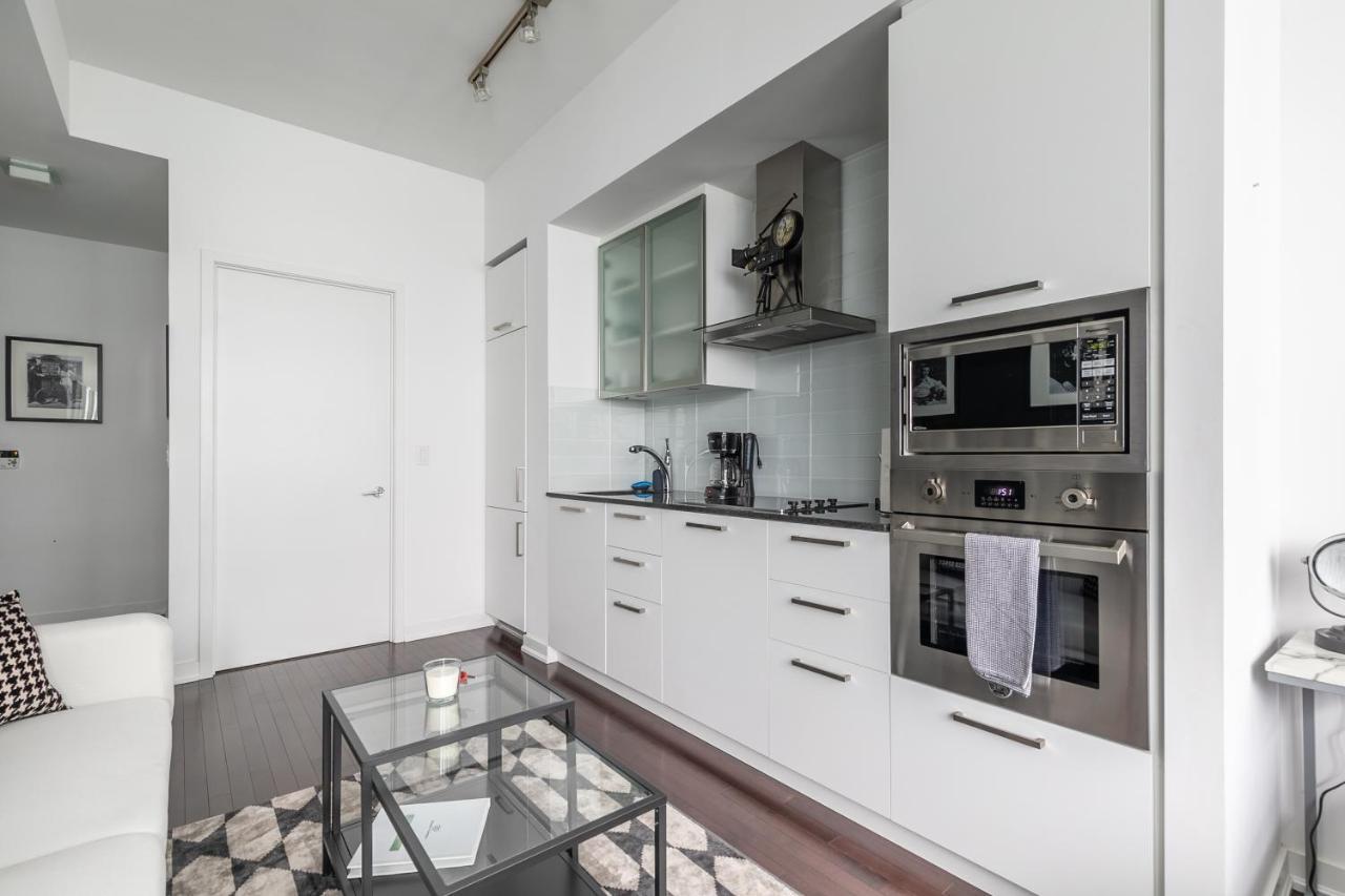 Marvelous Apartments In The Heart Of Τορόντο Εξωτερικό φωτογραφία